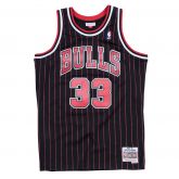 Mitchell & Ness Chicago Bulls Scottie Pippen Swingman Jersey - Fekete - Jersey